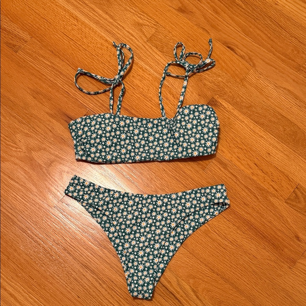 SHEIN Green Floral Bikini Set